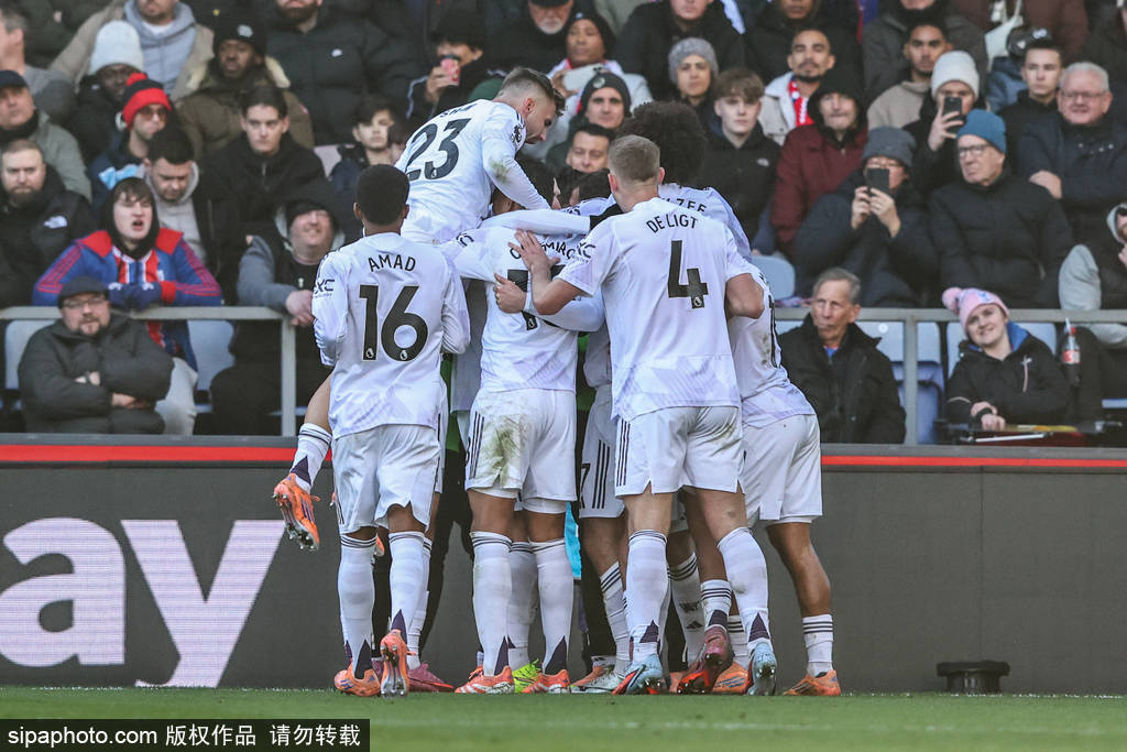 湘超长沙队联动长沙勇胜 跨年夜点燃贺龙体育馆